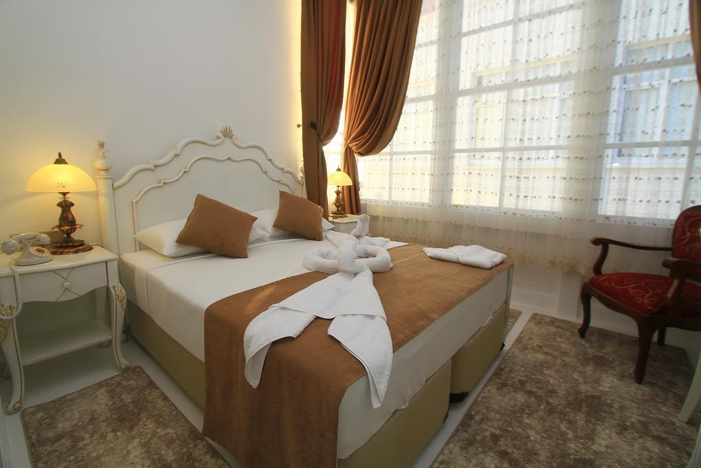 Dantela Butik Hotel Çeşme Habitación foto